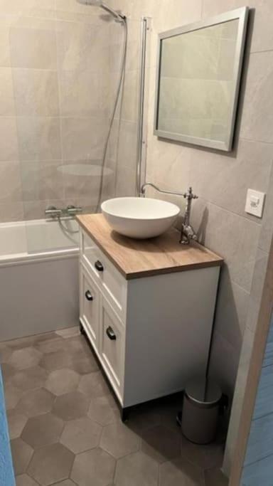 Appartement Douillet, Amenage Proche Riviera. Attalens Exterior photo